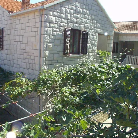 Apartment By The Sea Postira, Brac - 738 Postira