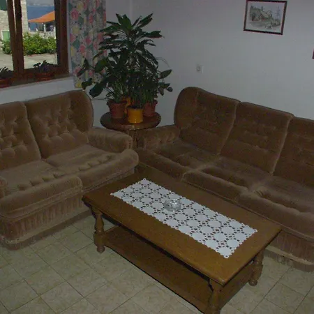 Apartamento By The Sea Postira, Brac - 738